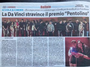 Il 4 aprile, presso il cinema Le Giraffe di Paderno Dugnano, si è svolta la proclamazione dei vincitori del concorso “Il problema c’è, la soluzione anche”, organizzato dall’Associazione senaghese Il Pentolino. Su tutti i gradini del podio si sono piazzati gli alunni della Scuola Secondaria L. da Vinci con i seguenti cortometraggi: 1° posto “Alice, il sorriso della meraviglia”; 2° posto “Oltre l’ostacolo”; 3° posto “Giulia”. I nostri ragazzi si sono, inoltre, aggiudicati il premio Lions e Gioele Zito ha vinto il riconoscimento quale migliore attore.